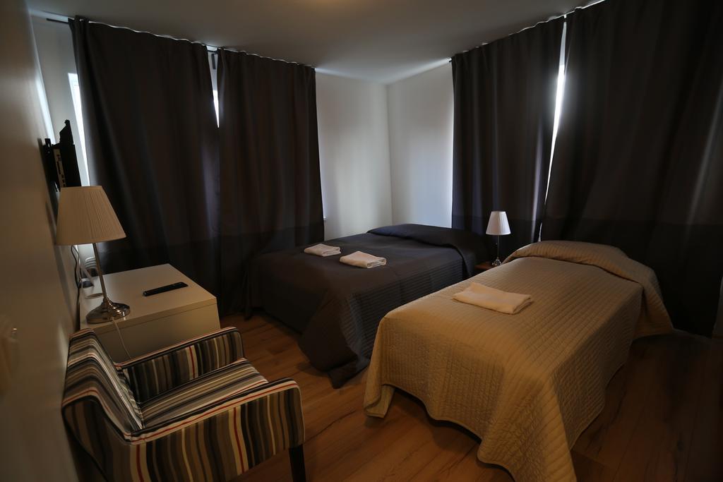 100 Iceland Hotel Reykjavik Room photo
